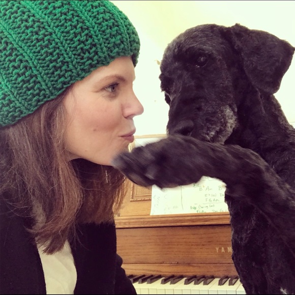 Meet your Posher, Melissa - Picture 3 of 4